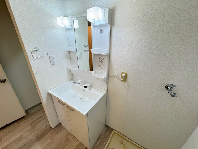 セジュール12の独立洗面台