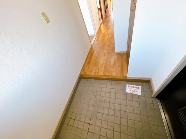ヴィブレ司の玄関