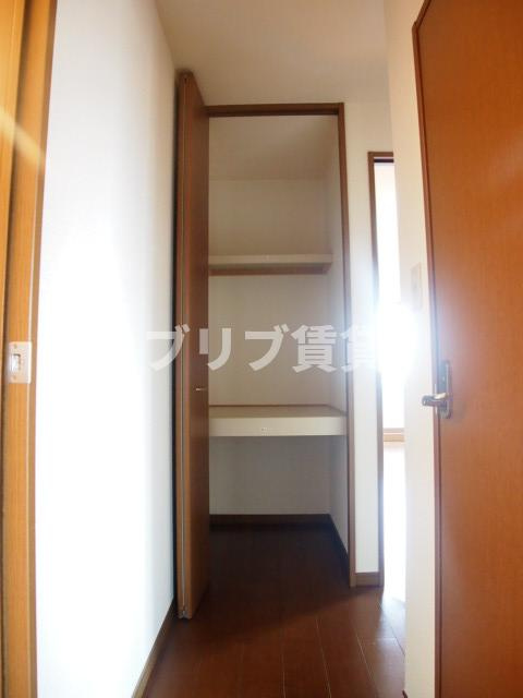 セジュール山の根の収納