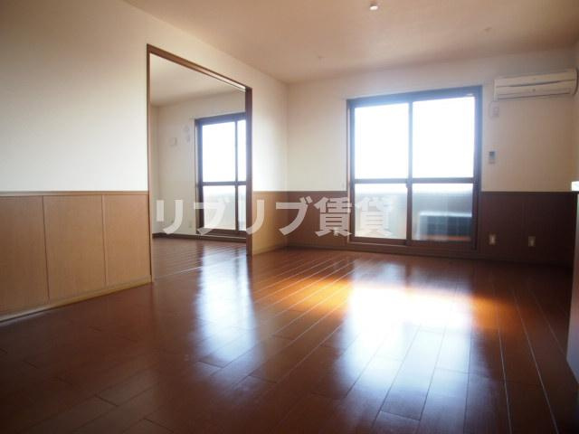 セジュール山の根の居間・リビング