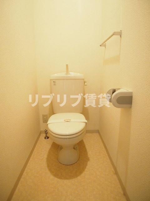 セジュール山の根のトイレ