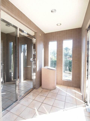 【エントランス】 | A.I.R