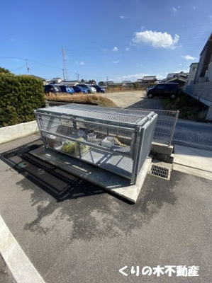 【その他共用部分】 | メゾン シャルム | 敷地内ゴミ置き場