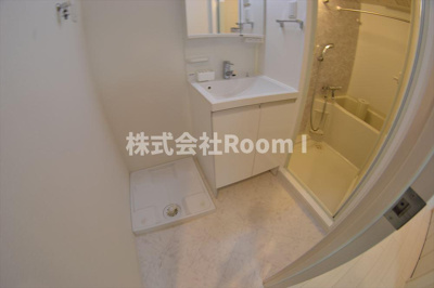 【洗面所】 | セイル淀屋橋 | 使いやすい洗面所です