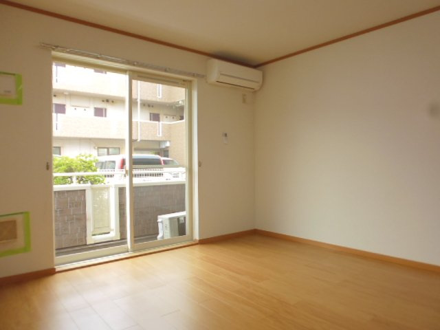 シャンロジュマンの内装|洋室