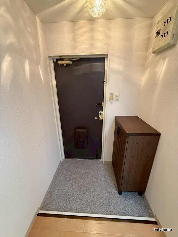 サンロイヤル柴島パート2　仲介手数料無料の玄関