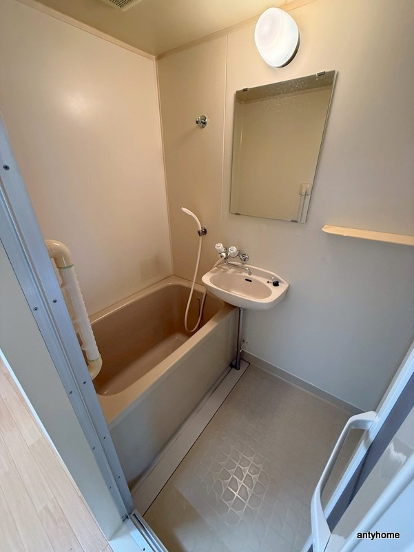 サンロイヤル柴島パート2　仲介手数料無料の洗面所