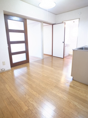 【居間・リビング】 | シティマンションウィング | お部屋探しはねいばーふっど千葉店で！
