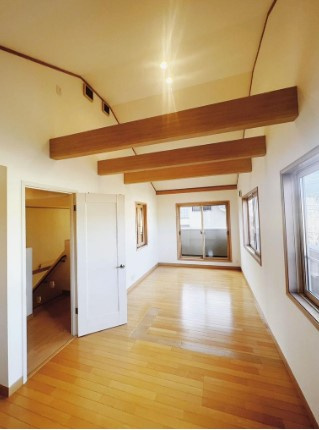 箕面市小野原西3丁目　中古戸建
