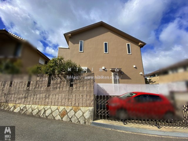 箕面市小野原西3丁目　中古戸建の外観