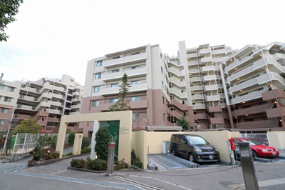 【駐車場】 | グランディア緑地公園プレジオウェストコート