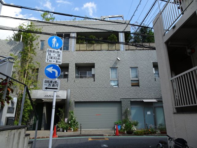 【外観】 | パルクレール日之出 | パルクレール日之出　日暮里駅から徒歩５分・西日暮里駅から徒歩７分・千駄木駅から徒歩７分の好立地！閑静な住宅街で静かな環境！谷中銀座の近くで買い物も便利！