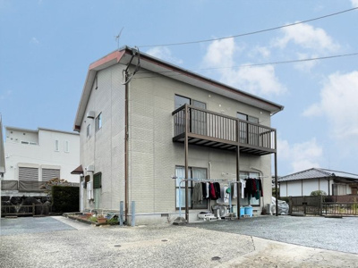 【外観】 | コーポ若草 | こちらの2階部分になります◆ワンフロアに1戸なので、計2世帯という贅沢な造りです