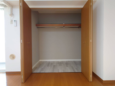【収納】 | カムフォート登戸Ⅰ | 部屋収納は広々たっぷり