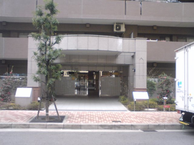 【エントランス】