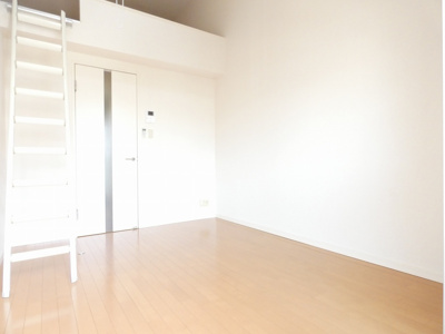 【洋室】 | オークヴィラ本陣