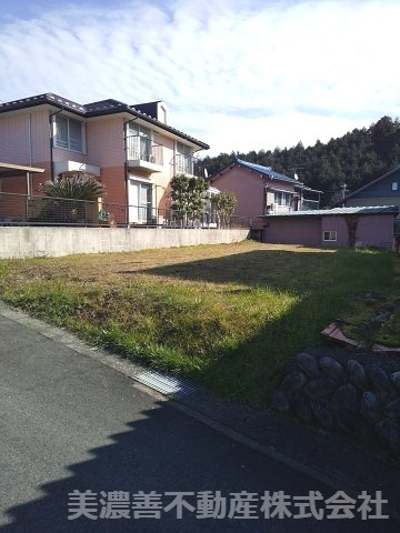 ５４４５４　岐阜市加野土地の外観