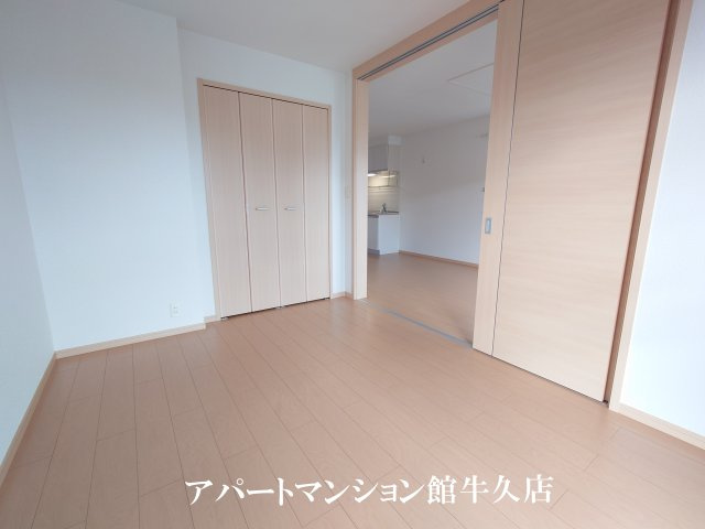 パークサイド・テラスの洋室