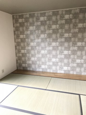 【その他】 | モンテカンパーニャ　Ｃ棟 | アクセントクロス仕様の和室