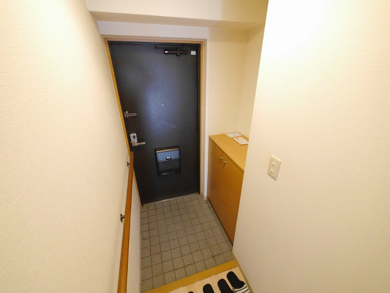 クレール塩屋の玄関