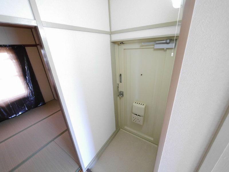 明舞北住宅の玄関