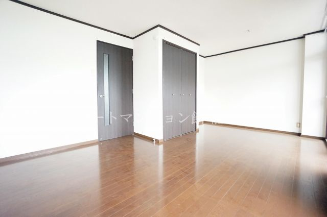 藤ビル佐貫マンションの寝室