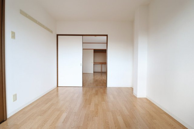 【洋室】 | ベルダ中宮