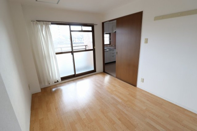 【洋室】 | ベルダ中宮