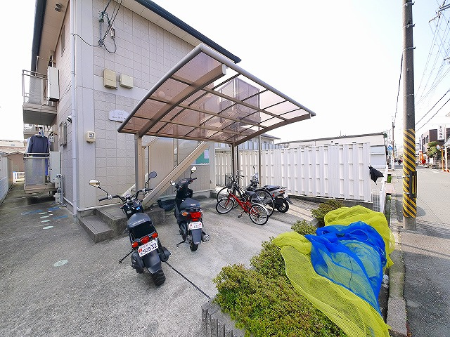 ルーチェ本町のその他共用部分|自転車置き場