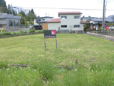 【前面道路含む現地写真】 | 大館市長坂字下岱80-11・売地