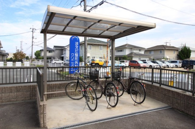 【駐車場】 | フロイデ万倍B