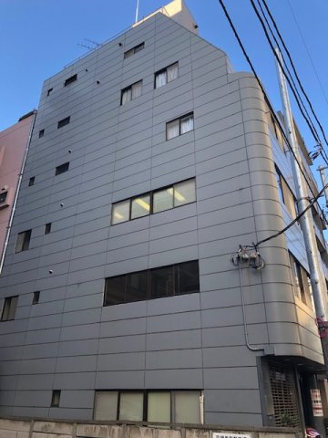 波崎ビルの外観
