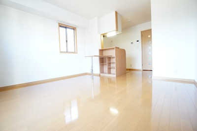 【居間・リビング】 | プチ・メゾンK&K | ※同物件、同タイプのお部屋です