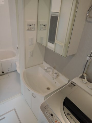 【独立洗面台】 | メザンジュ