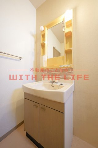 ハイカムール津福【10,000円キャッシュバック対象物件】の独立洗面台