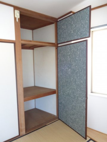 やすらぎビル【10,000円キャッシュバック対象物件】の収納|収納豊富です