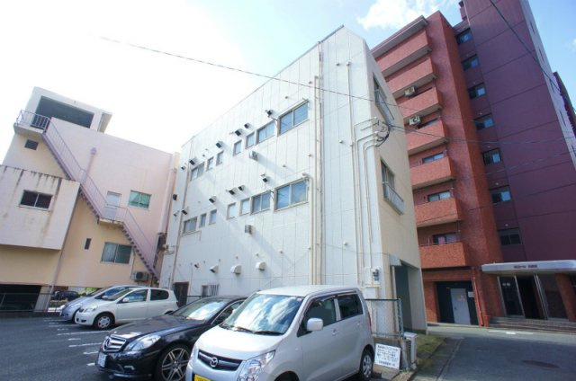 やすらぎビル【10,000円キャッシュバック対象物件】の展望|外観です