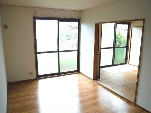 グリーンタウン津留崎【10,000円キャッシュバック対象物件】の居間・リビング|おしゃれな居間です