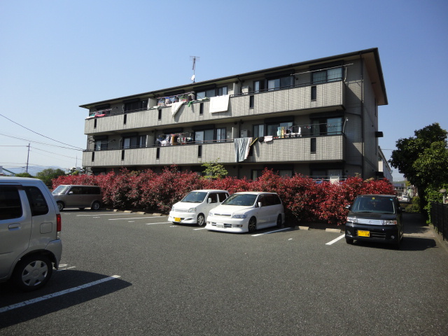 サンジェイド【10，000円キャッシュバック対象物件】の外観|建物外観を気になさる方へ、見た目の良い物件です