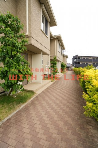 グランメゾン大石【キャッシュバック対象物件】のエントランス|ゆとりのあるエントランスです