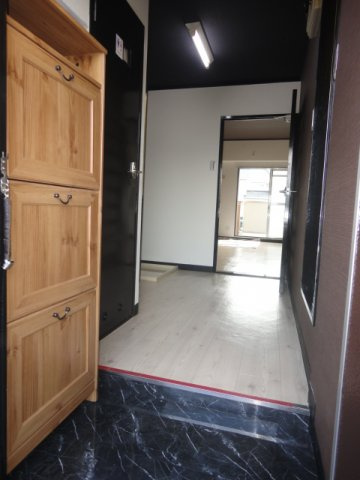 第2HIROハイツ【キャッシュバック対象物件】の玄関