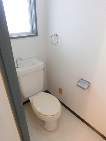 第2HIROハイツ【キャッシュバック対象物件】のトイレ