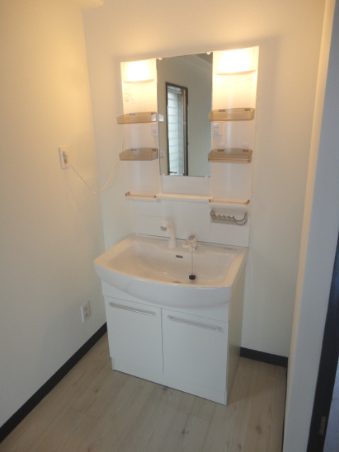 第2HIROハイツ【キャッシュバック対象物件】の独立洗面台