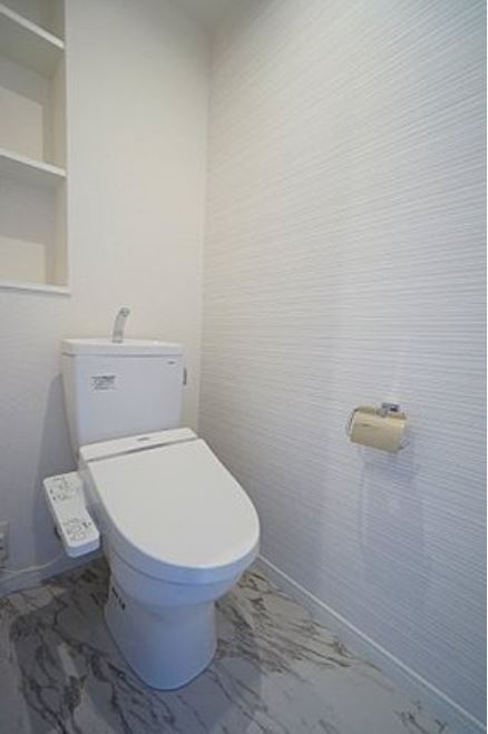 サニーコート梅満【キャッシュバック対象物件】のトイレ