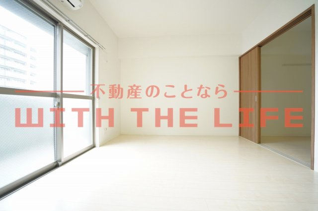 ラフレシーサ医大通り【10,000円キャッシュバック対象物件】の寝室|ゆとりの広さです