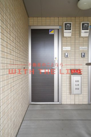 カーサマローン【キャッシュバック対象物件】の玄関|ゆったりとした玄関です