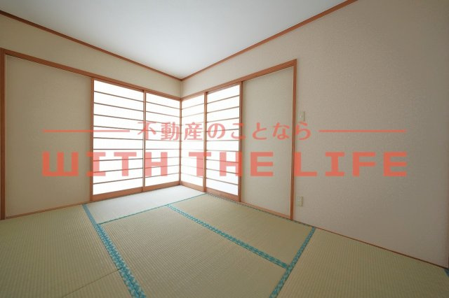RENACE MITOU（ルネスミトウ）【キャッシュバック対象物件】の和室|柔らかい畳が心地よい和室