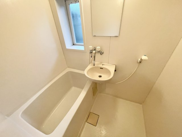 パレット【キャッシュバック対象物件】の浴室|コンパクトで使いやすいお風呂です