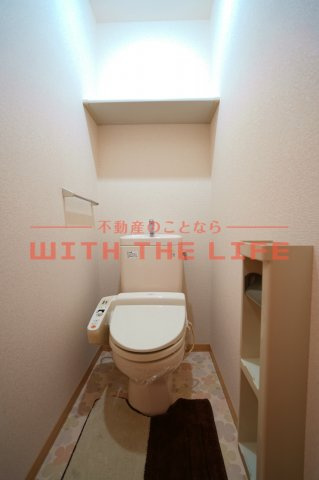 プレフェランス【キャッシュバック対象物件】のトイレ|落ち着いたトイレです