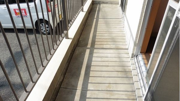 富士コーポ【キャッシュバック対象物件】のバルコニー